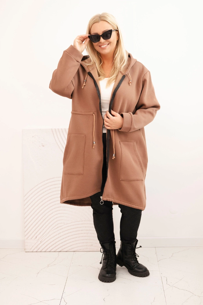 Kesi Women's insulated Plus Size hoodie with a V-neck brown