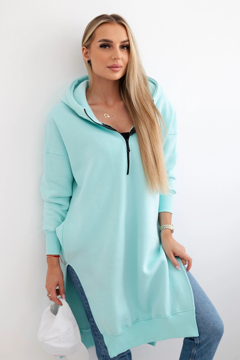 Women&#039;s insulated sweatshirt with slits on the sides - mint