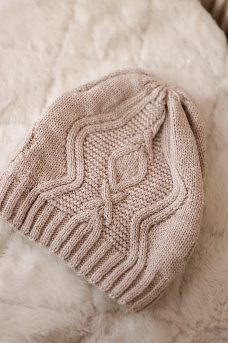 Kesi Cap with fleece Sylwia K244 dark beige