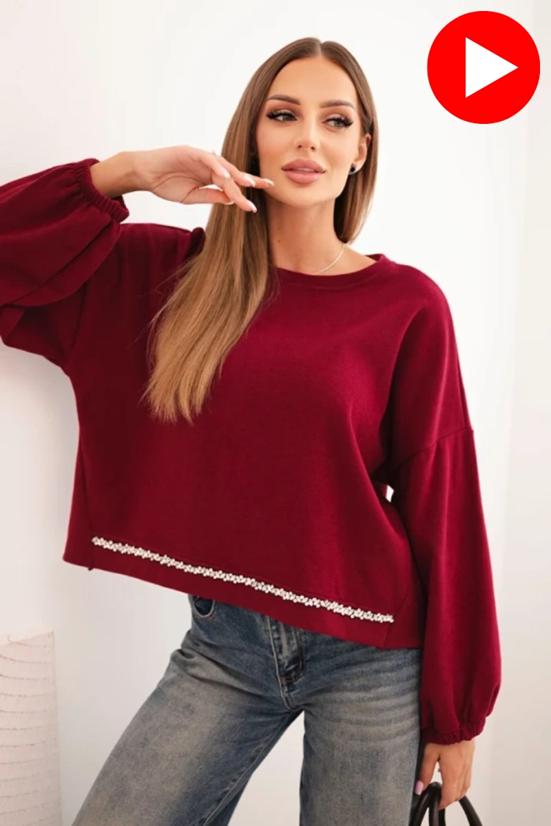 Kesi Włoski Womens sweatshirt with decorative finishing at the bottom red