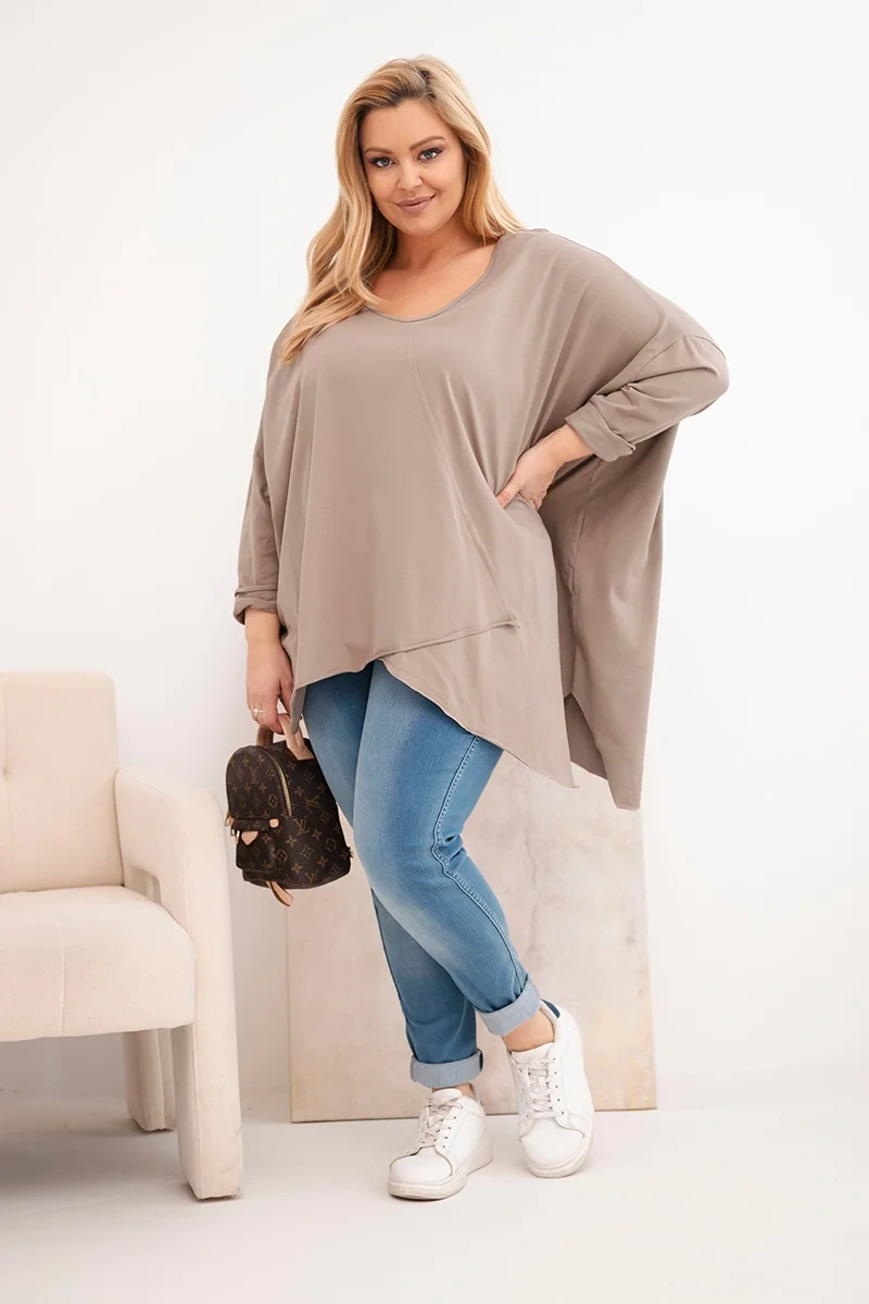 Dámska plus size blúzka s asymetrickým lemom