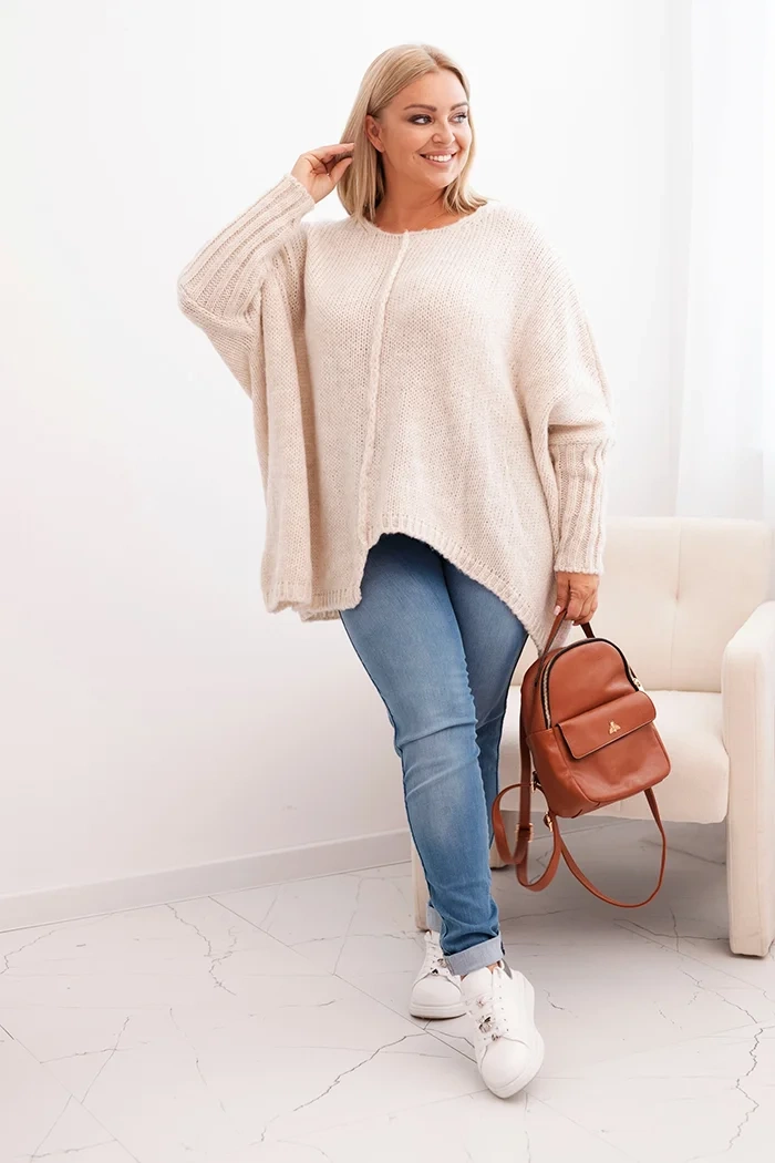 Kesi Włoski Women&#039;s Plus Size sweater with acrylic in a loose fit and 3/4 sleeves beige