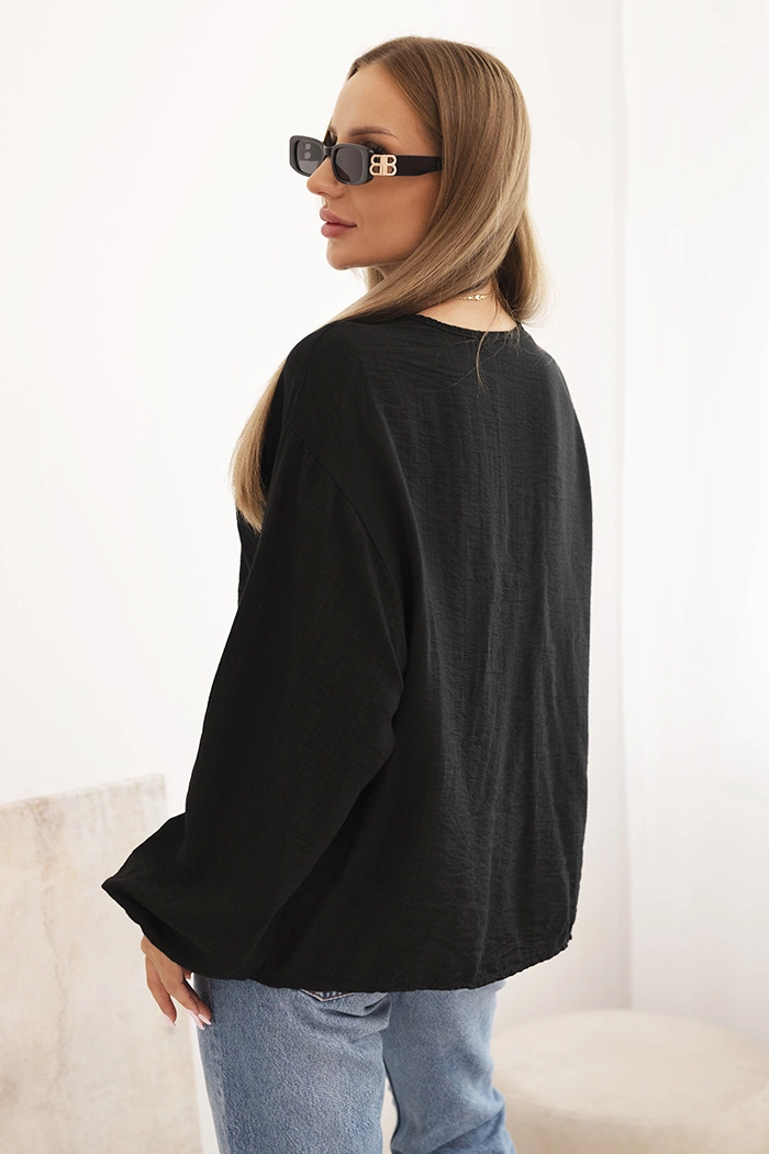 Kesi Włoski Women's blouse with viscose, gathered neckline and embellishment black