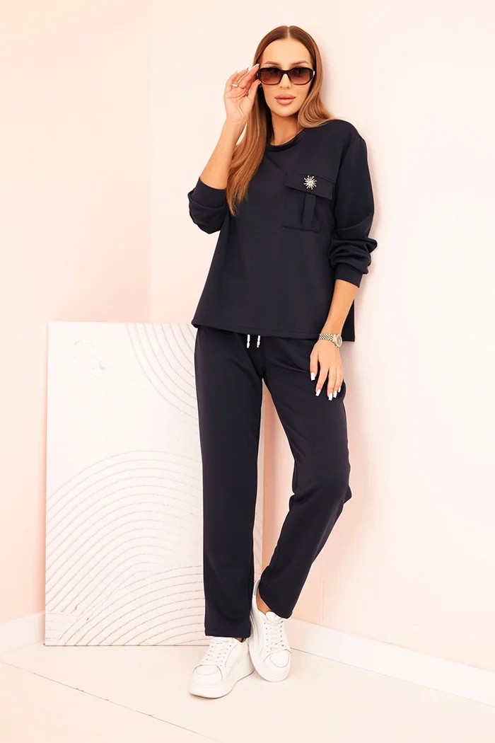 Kesi Włoski Women&#039;s set buttercream sweatshirt and pants with elastic navy blue