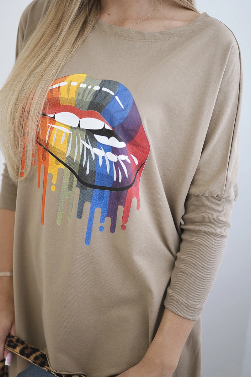 Oversize blouse with rainbow camel print