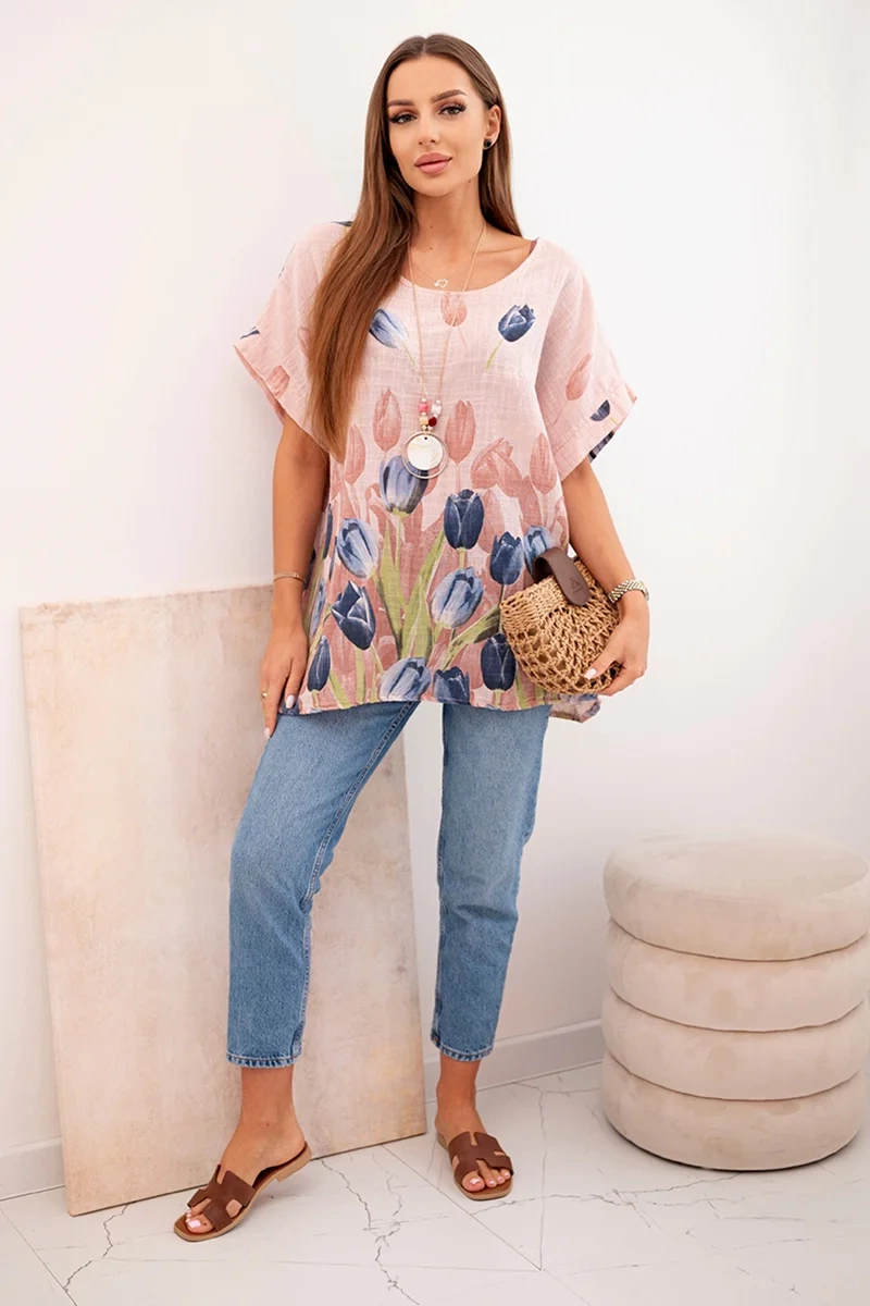 Kesi Włoski Women's cotton shirt with a floral pattern powder pink