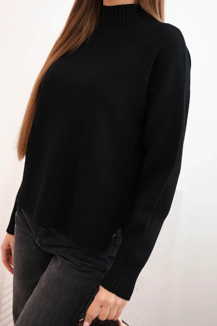 Kesi Włoski Women's loose-fitting viscose sweater with a mock turtleneck black