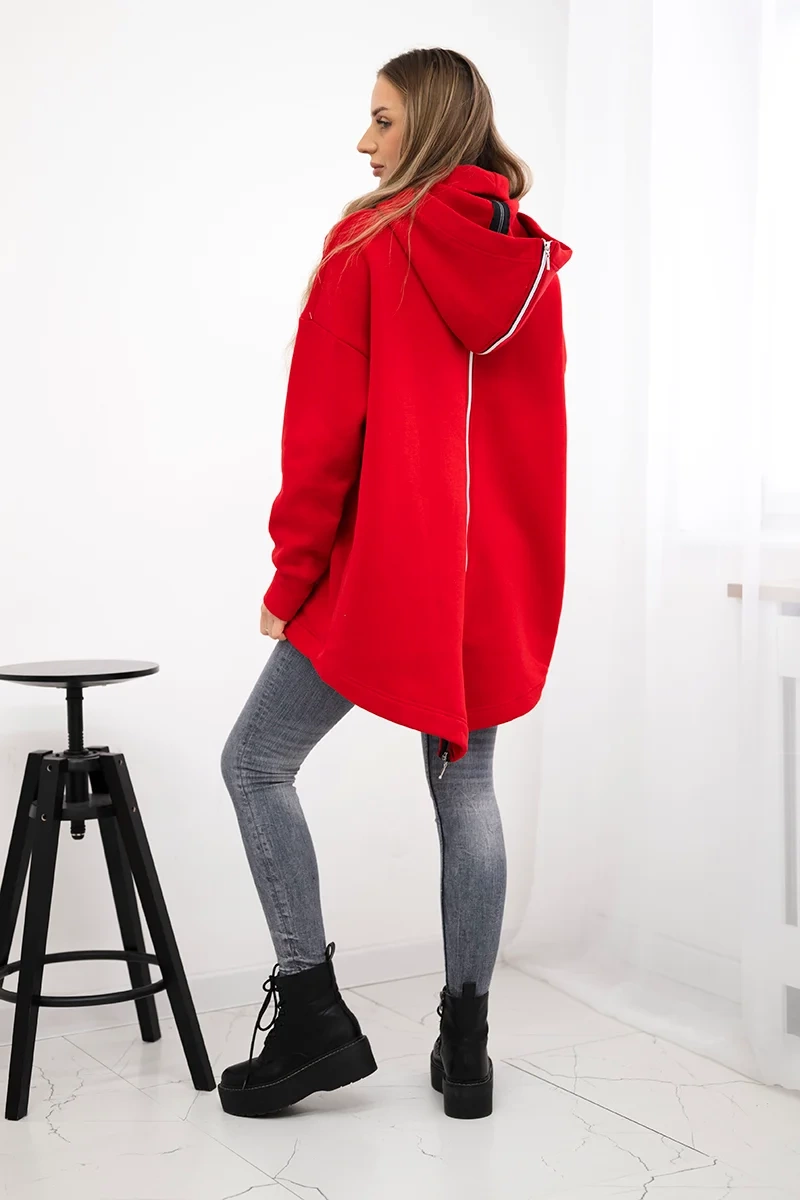 Insulated sweatshirt with a zipper at the back red
