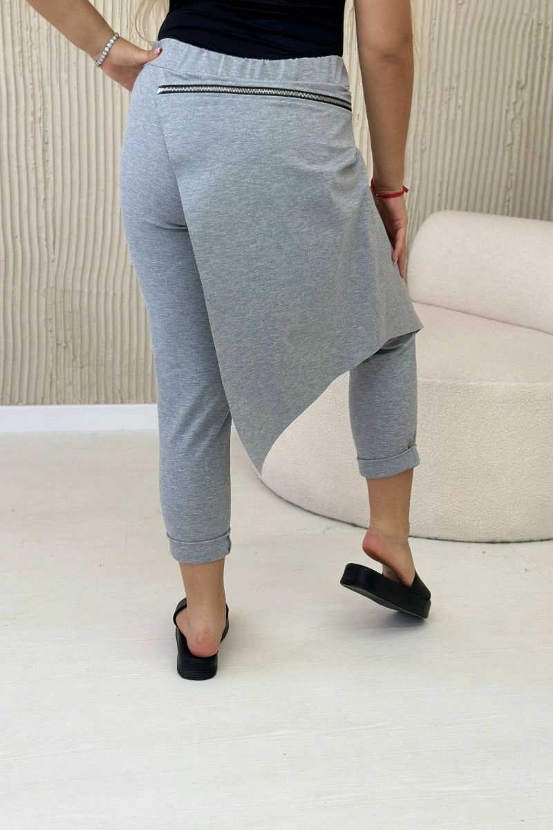 Włoski Punto Milano Winter trousers with a decorative zipper grey