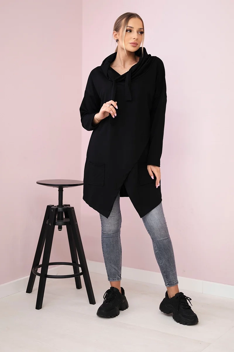 Tunic with a clutch front Oversize black