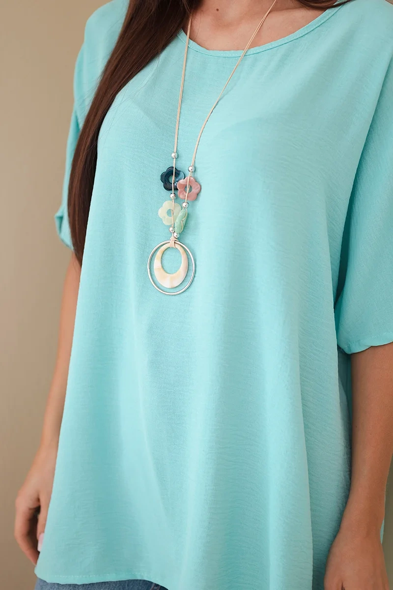 Kesi Włoski oversized top s príveskom mätový