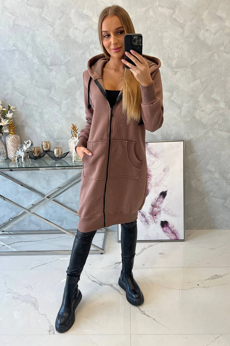 Long insulated sweatshirt with mocha hood