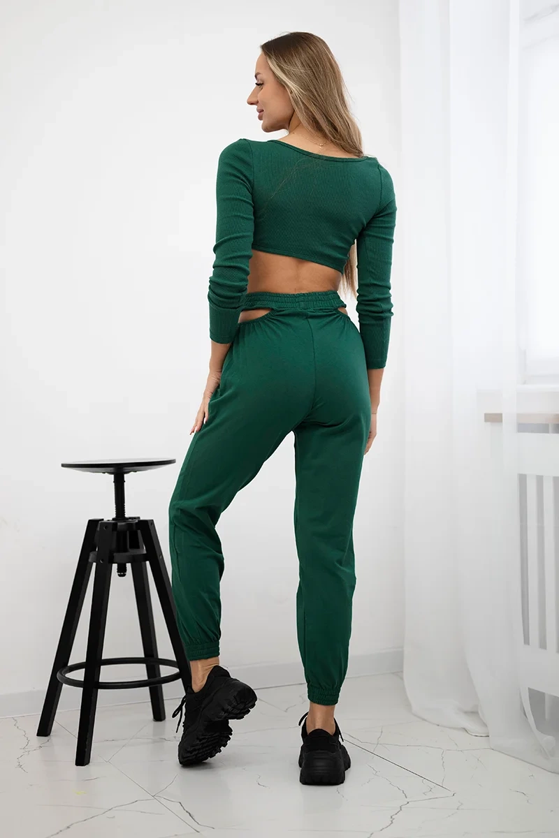 Complete with green blouse top
