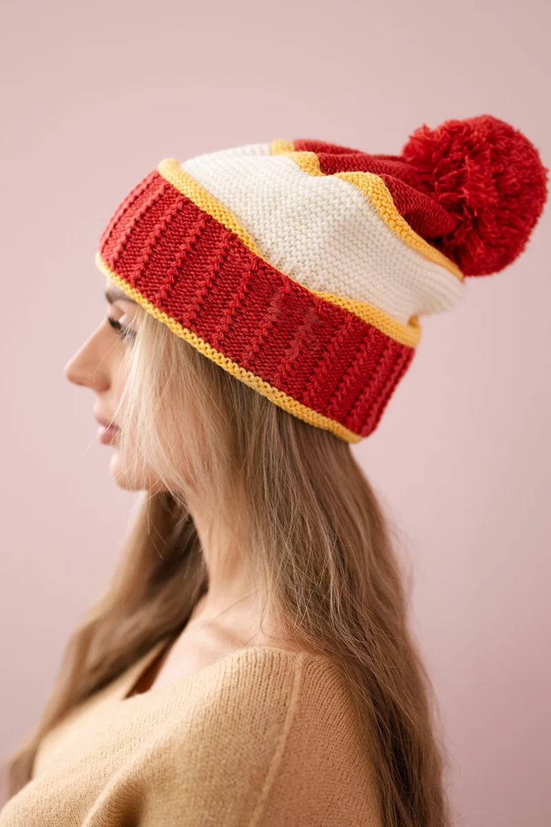 Women&#039;s cap Kinga K297 foxy + mustard + ecru