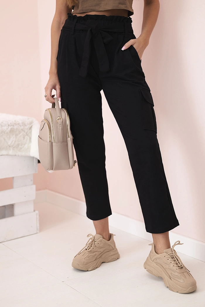 Kesi Women's high-waisted cargo pants black