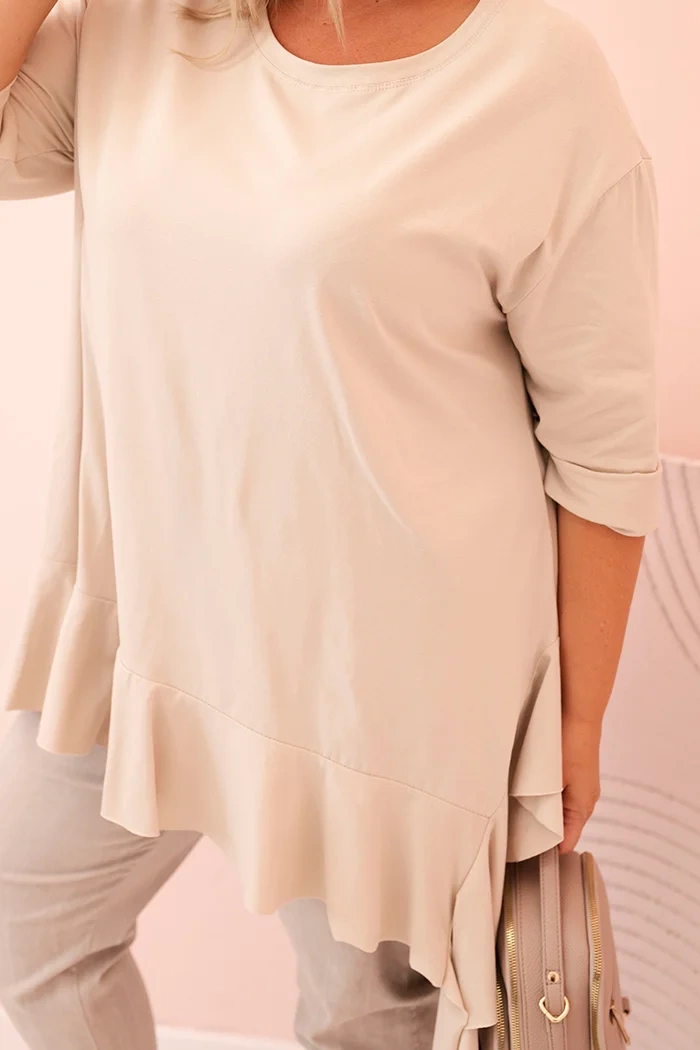 Kesi Włoski Women&#039;s Plus Size blouse with cotton, featuring a pocket and rolled sleeves kiwi