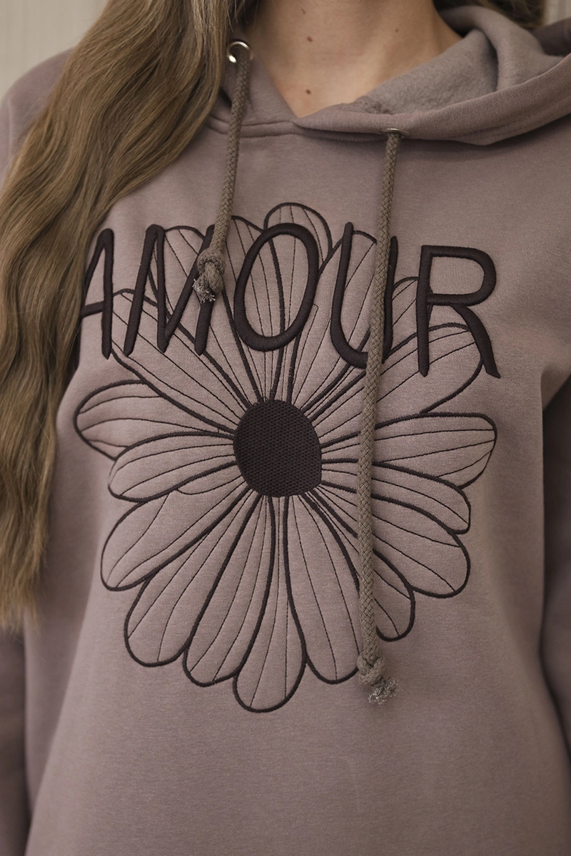 Long insulated dress with mocha embroidery