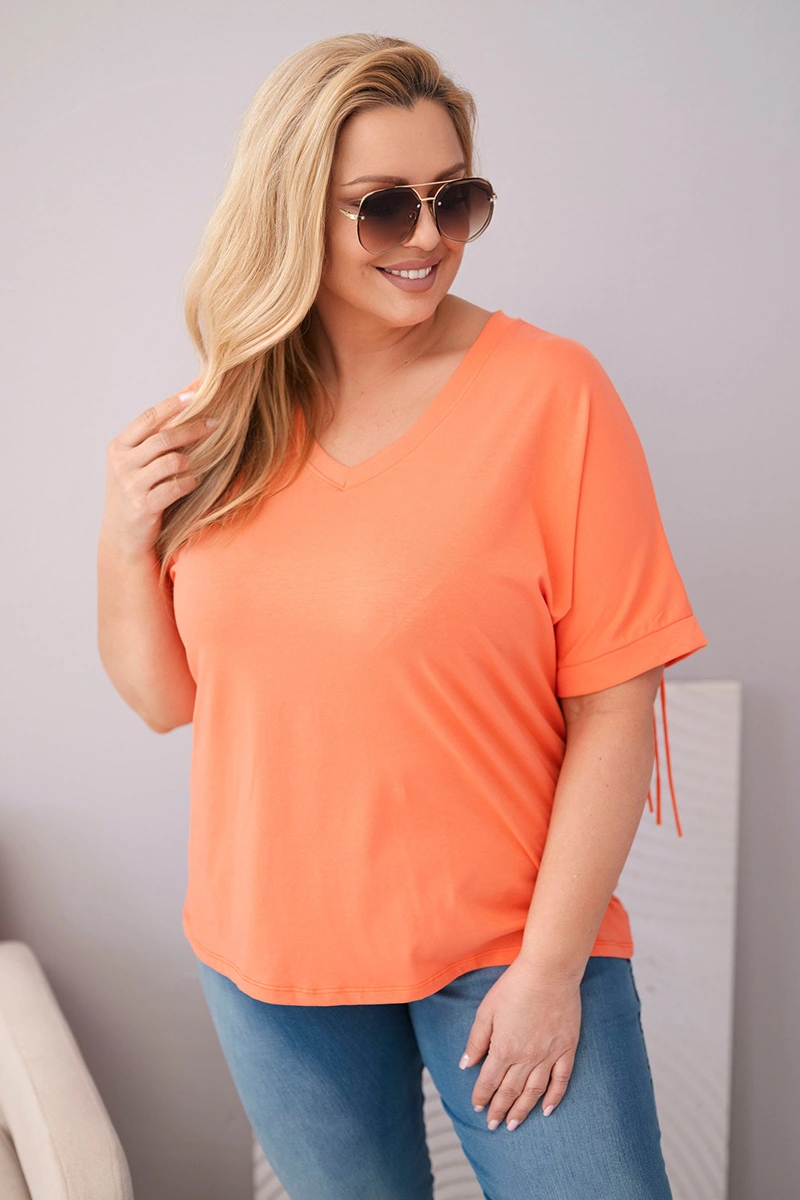 Дамска блуза Kesi с деколте и пискюли