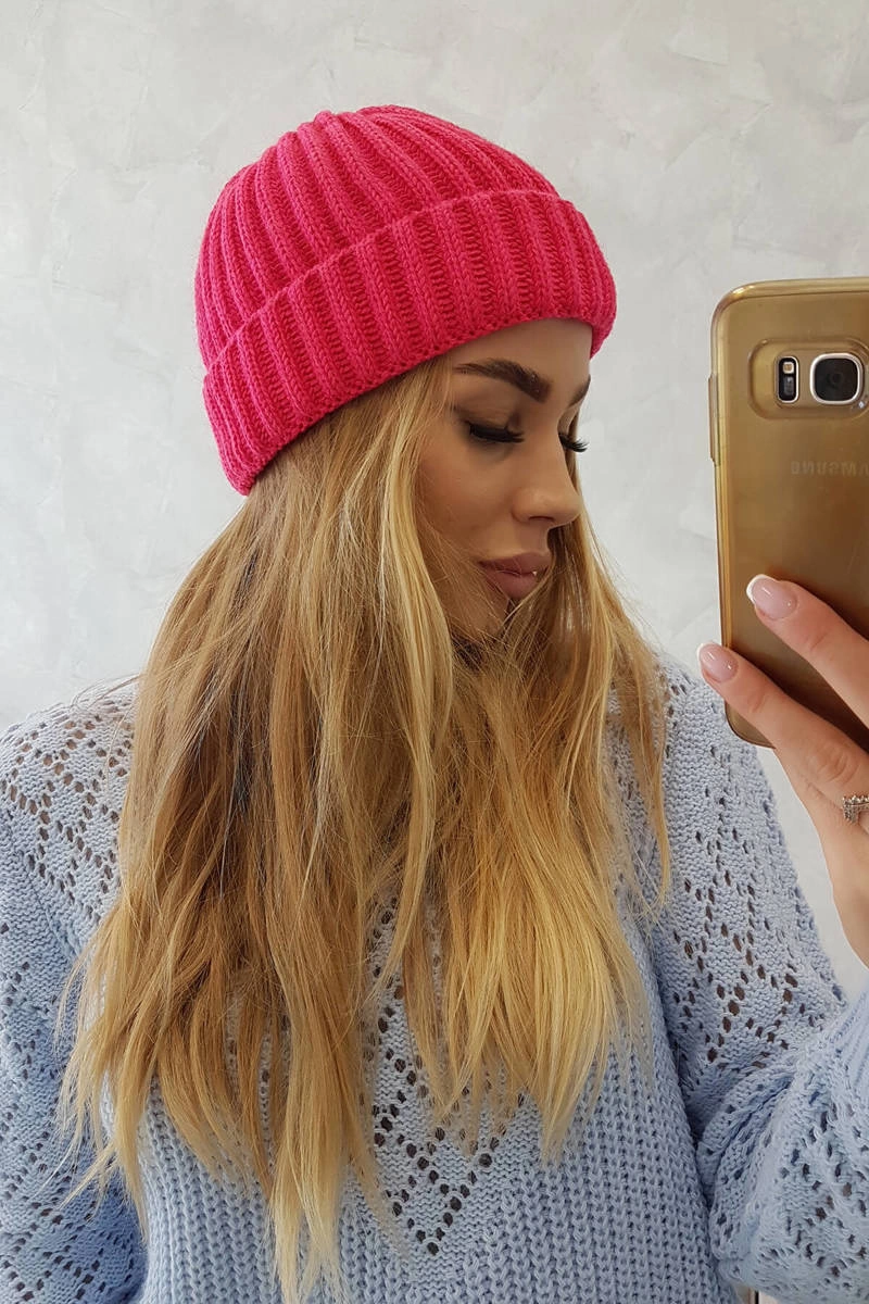 marka niezdefiniowana Cap with turn up Magda K293 fuchsia