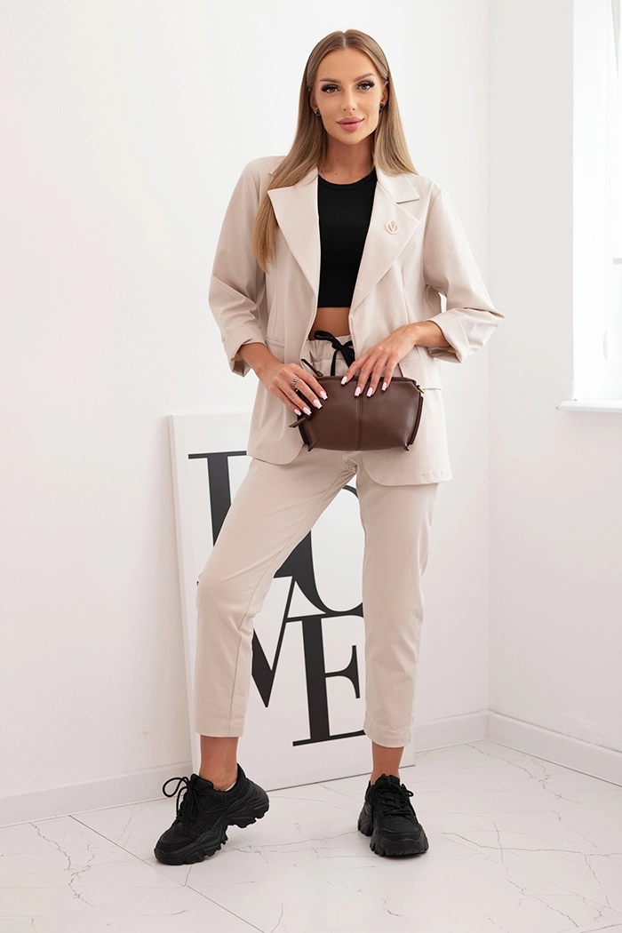 Kesi Włoski Ladies&#039; set Punto elegant blazer and trousers beige