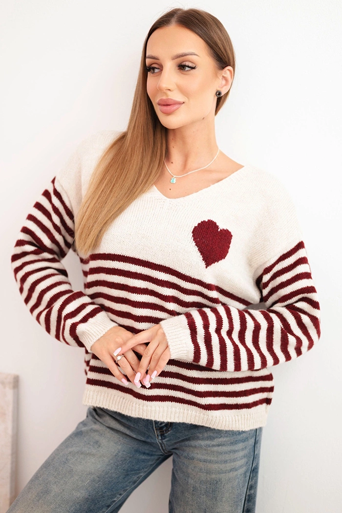 Kesi Włoski Women's striped sweater with a heart, made of mohair and featuring a V-neck, burgundy