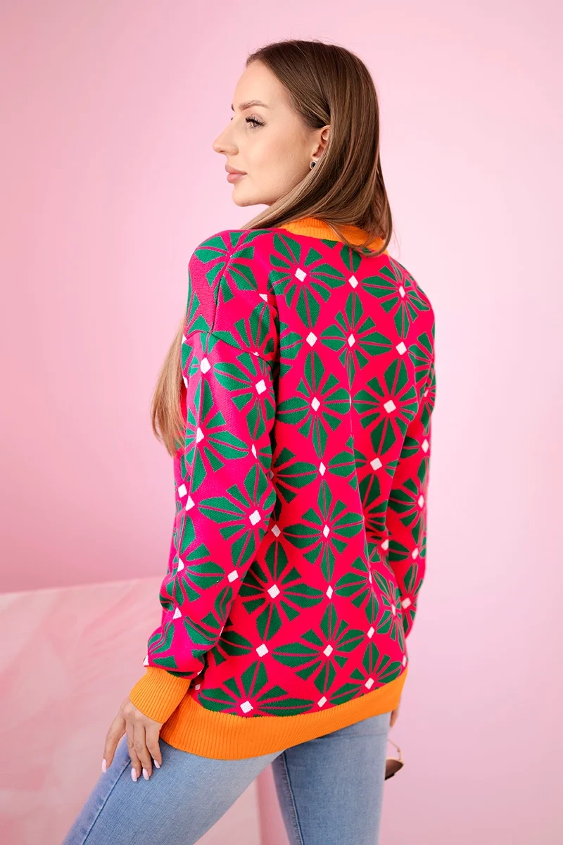 Sweater with a geometric motif in fuchsia color