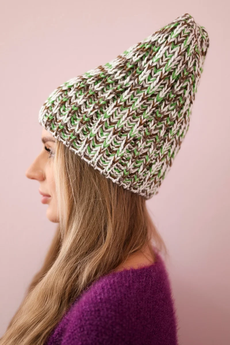 Women&#039;s cap Lora K312 green + brown