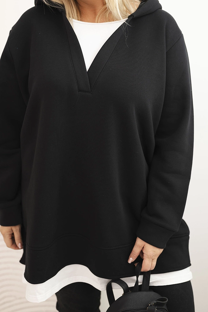 Kesi Women's insulated Plus Size hoodie with a V-neck black
