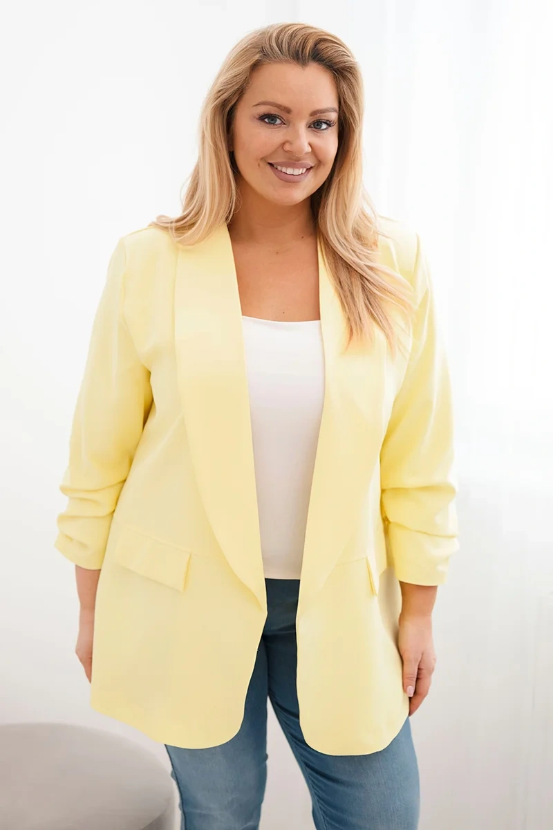 Elegantní plus size dámský sako žlutý