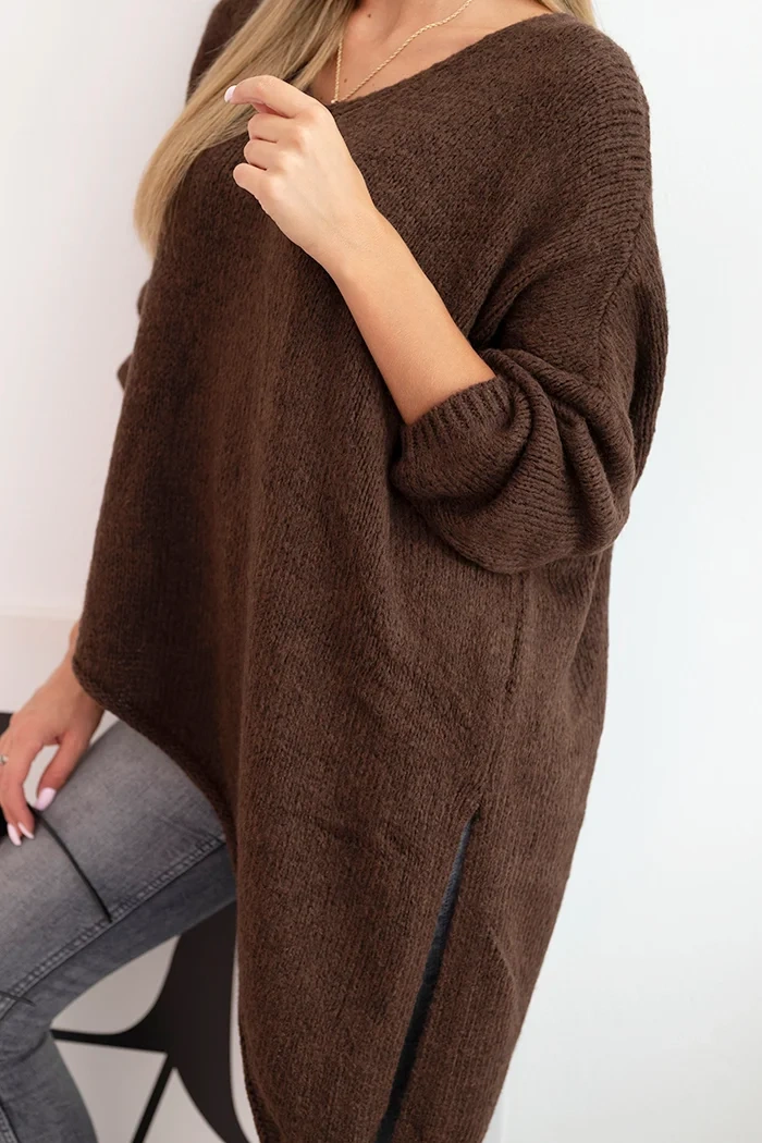Kesi Włoski Dámsky asymetrický sveter z vlny Plus Size s výstrihom do V hnedý