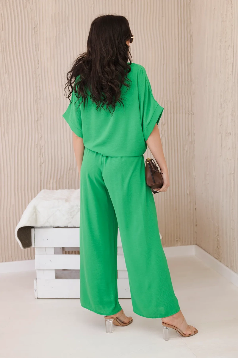 Set of blouses with trousers light green