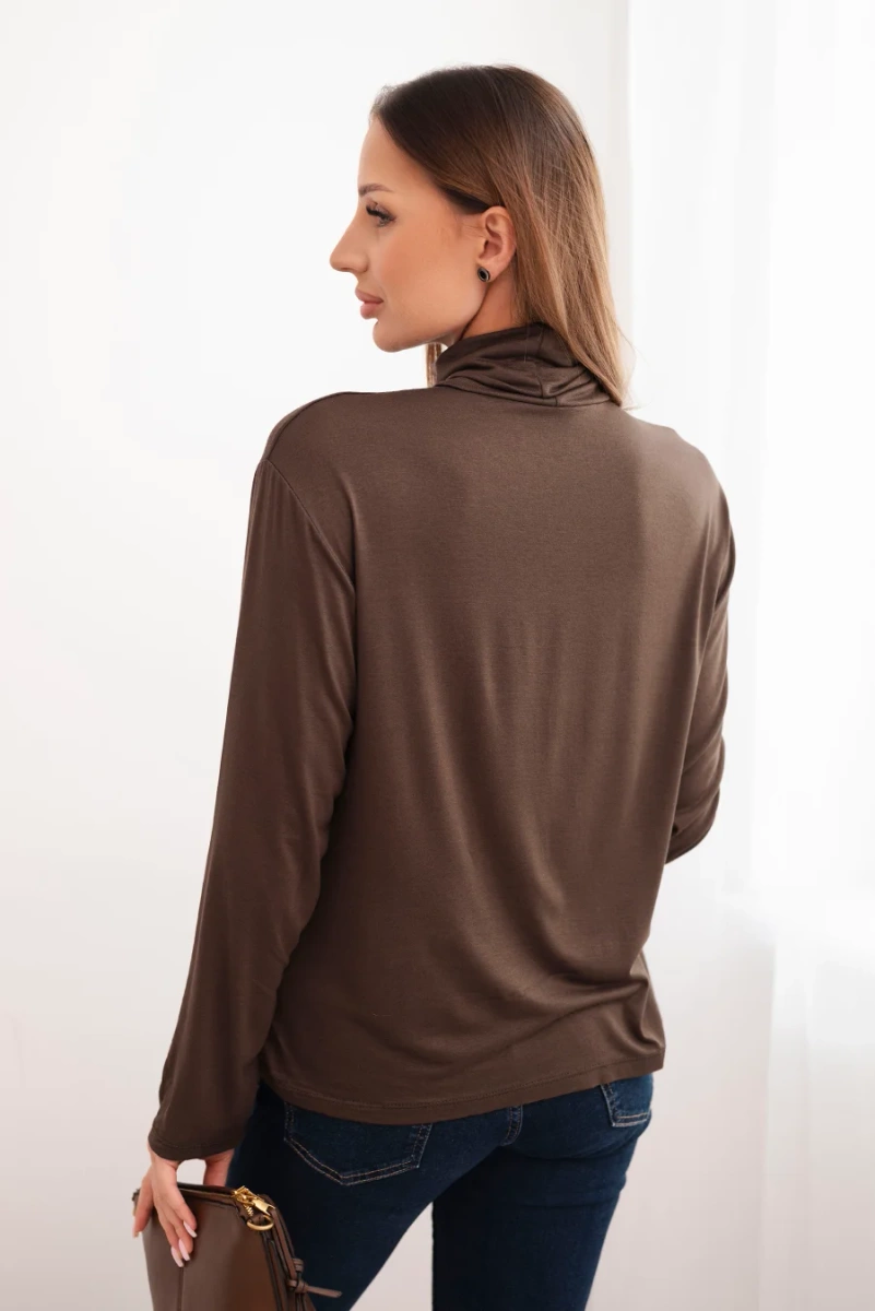 Kesi Włoski Women's viscose blouse with a turtleneck and long sleeves brown