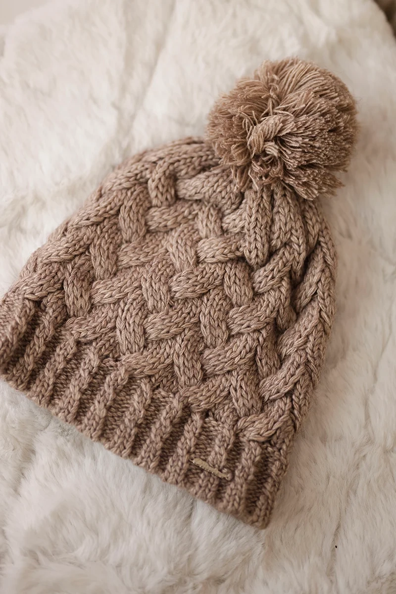 Kesi Cap with fleece Waleria K307 dark beige