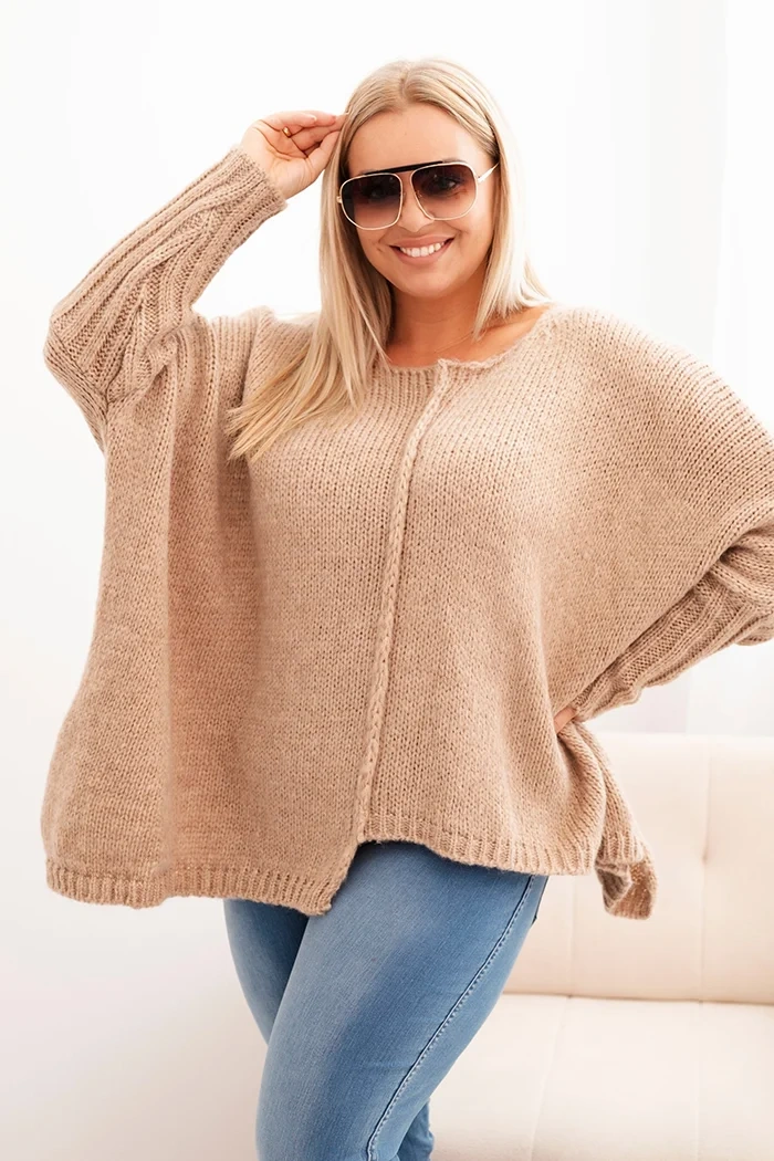 Kesi Włoski Women's Plus Size sweater with acrylic in a loose fit and 3/4 sleeves camel