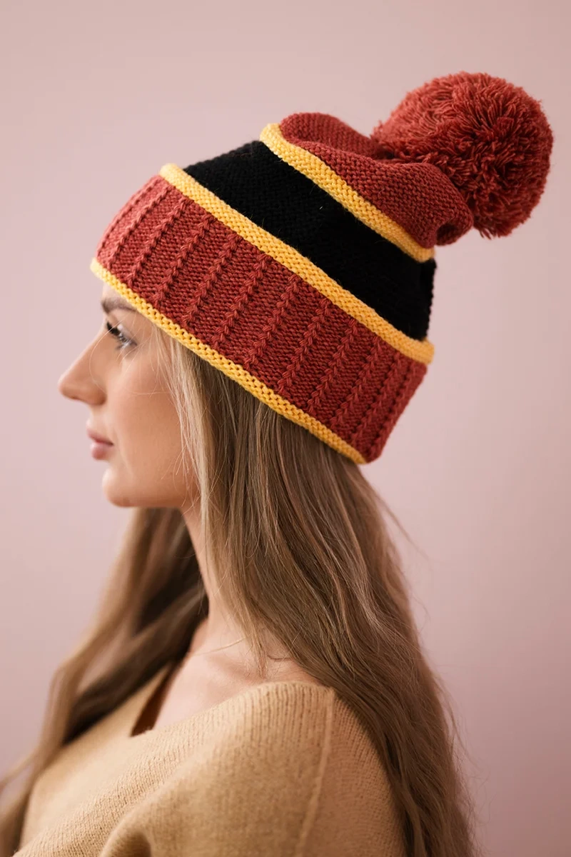 Women&#039;s cap Kinga K297 foxy + mustard + black