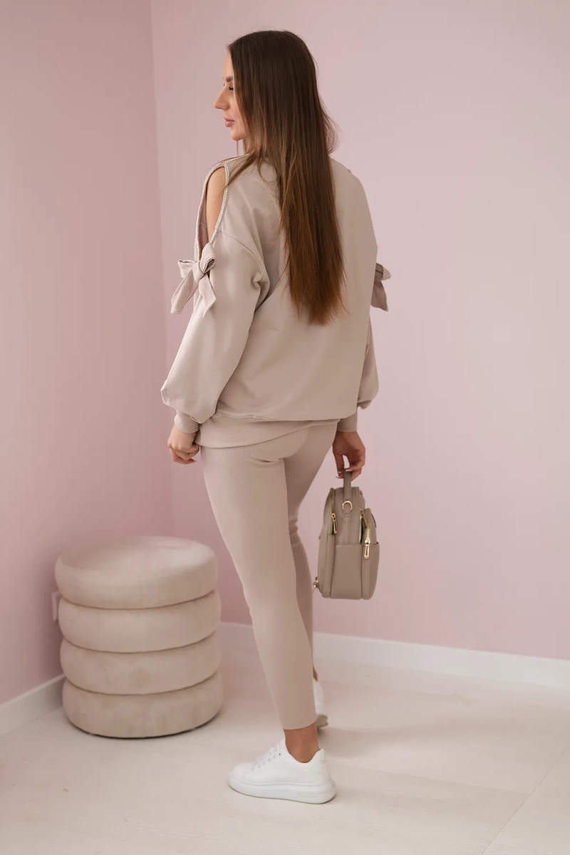 Set of sweatshirts with bow on sleeves and leggings beige