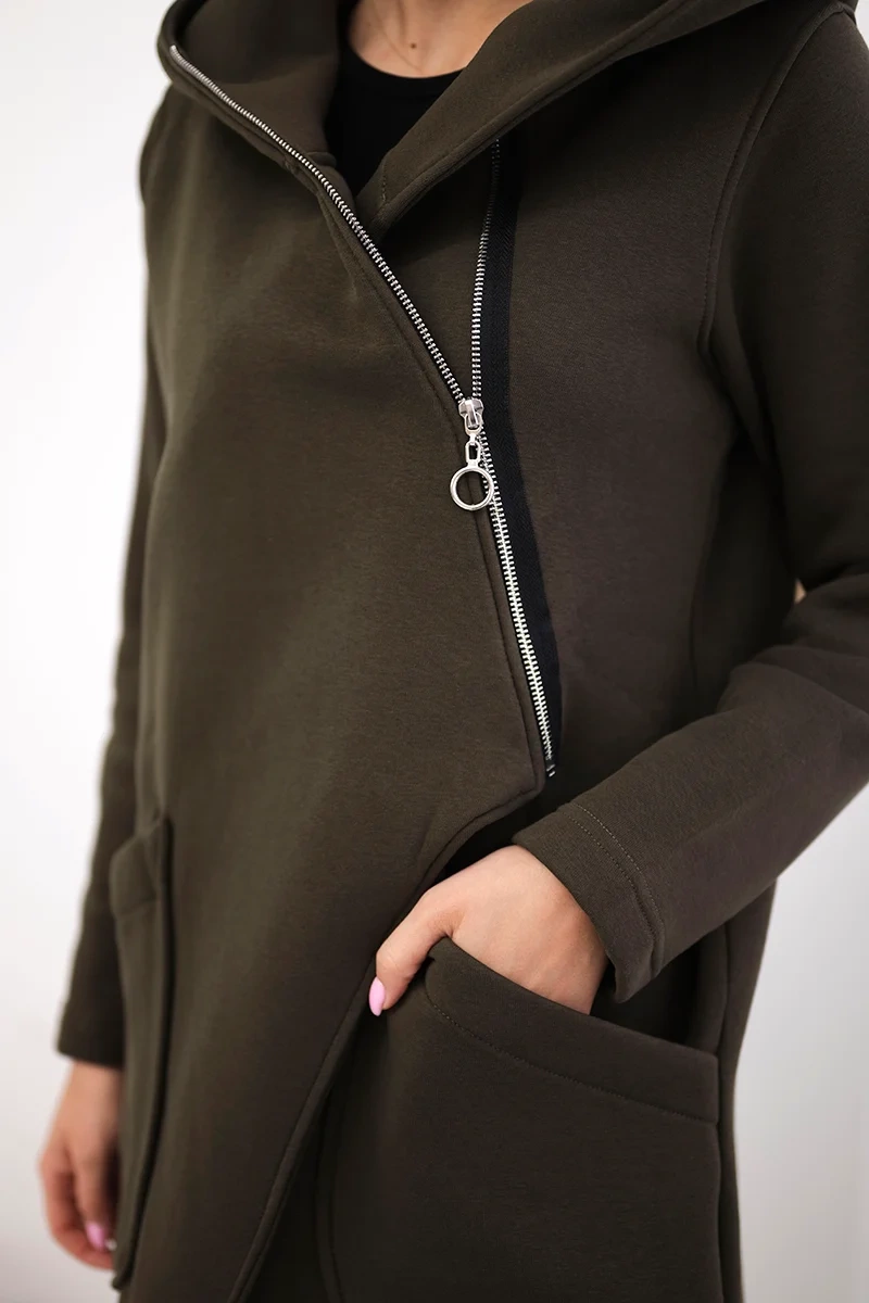 Insulated sweatshirt with asymmetrical zipper in khaki color