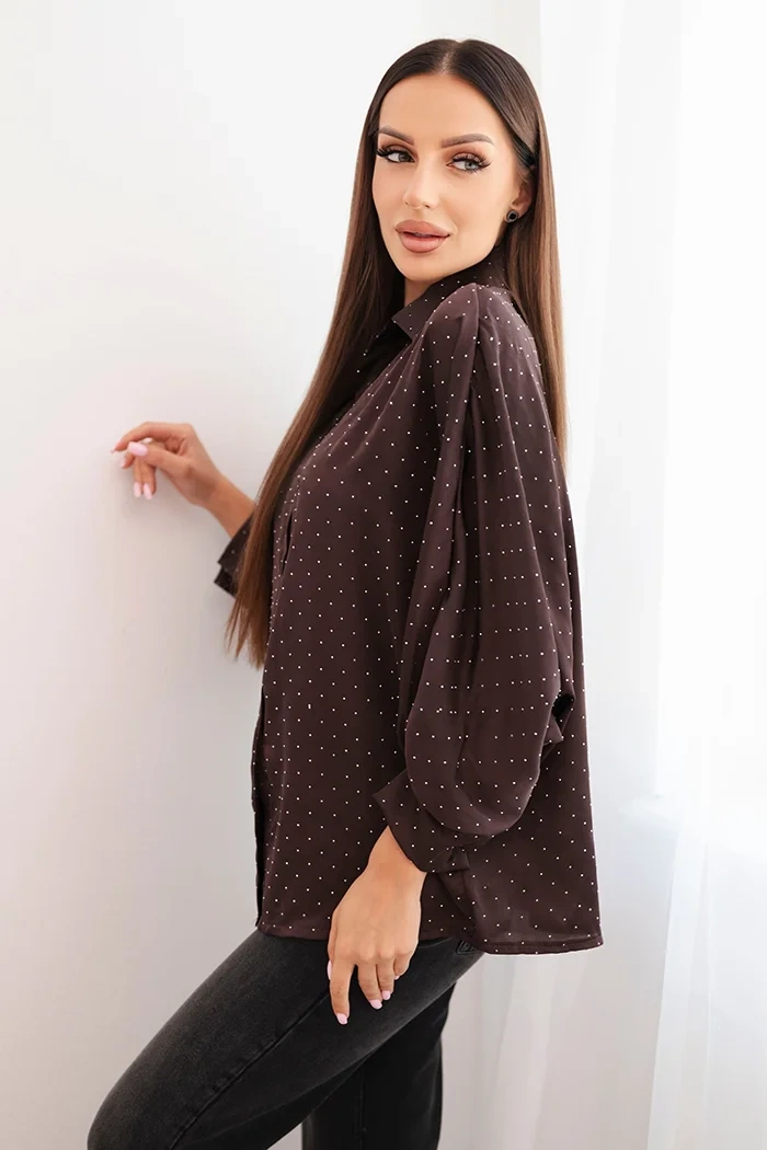 Kesi Włoski Elegant women's blouse made of viscose with buttons and a collar brown