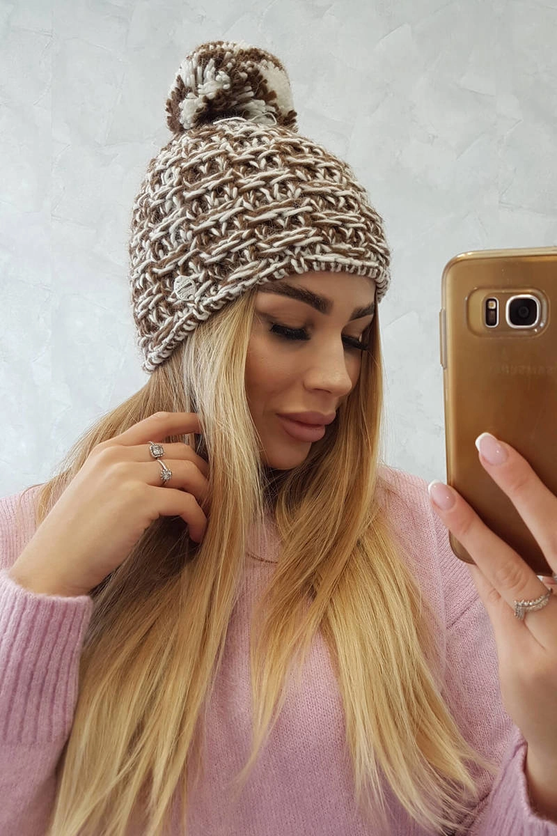 marka niezdefiniowana Cap with fleece Fiona K275 white + brown