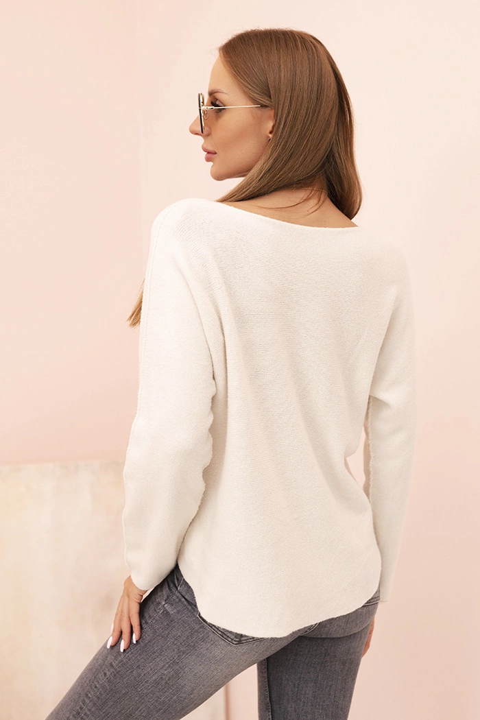 Kesi Włoski Women&#039;s sweater with viscose and V-neck light beige