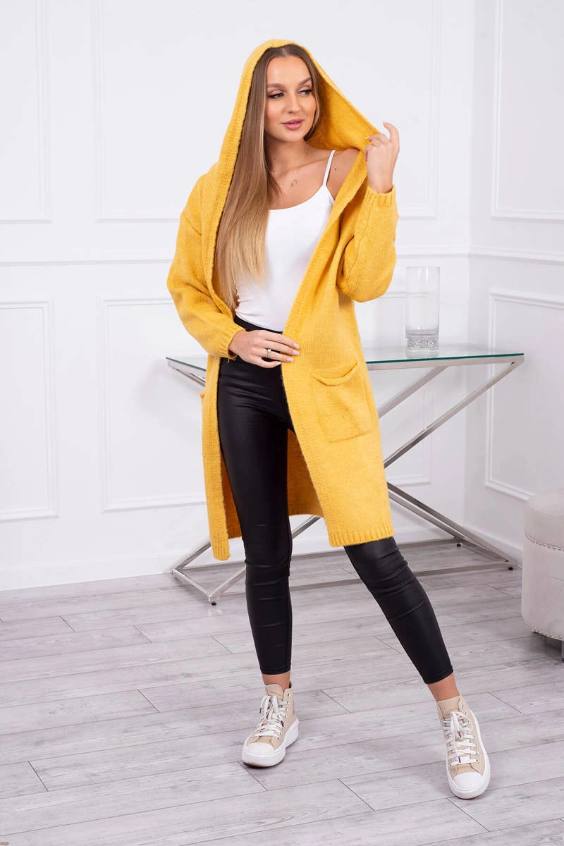 Plain sweater with hood and mustard pockets