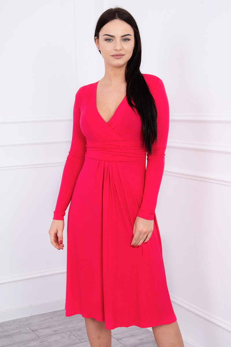 Dress cut below the bust, long sleeve fuchsia