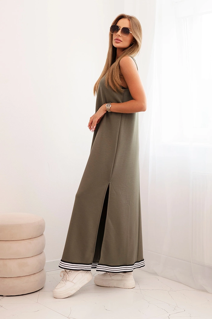 Kesi Włoski Women&#039;s set with viscose featuring a zip-up hoodie and a long dress khaki