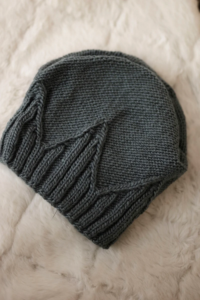 marka niezdefiniowana Women&#039;s cap Liliana K375 dark gray