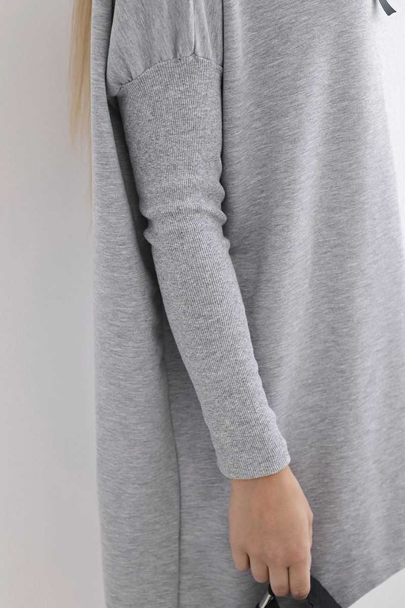 Oversize sweatshirt with asymmetrical sides in gray color