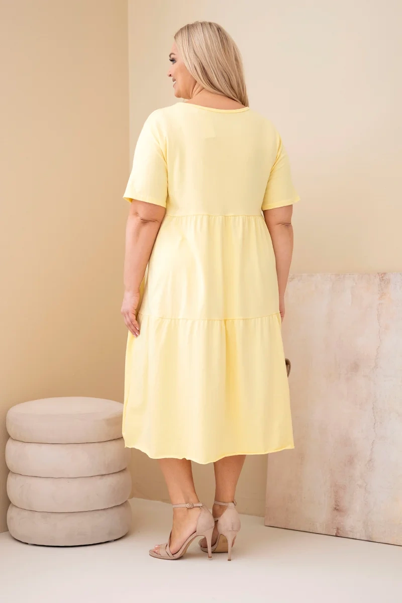Kesi dámske krátke šaty Plus Size s volánmi žlté
