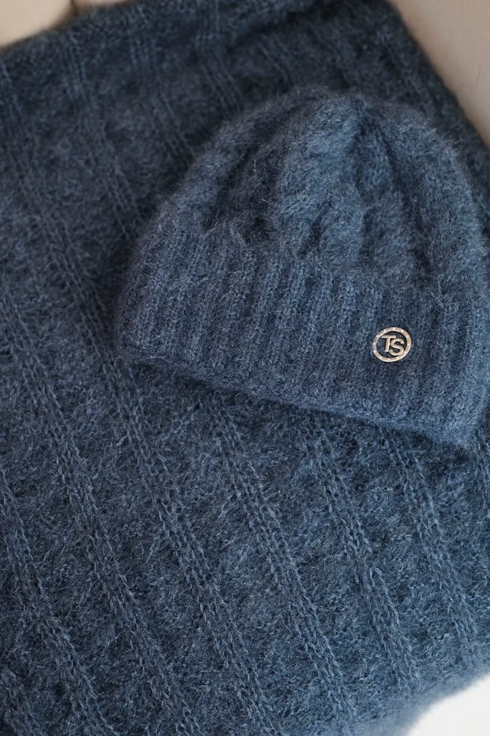 Kesi Women&#039;s set hat and scarf ribbed with decoration denim