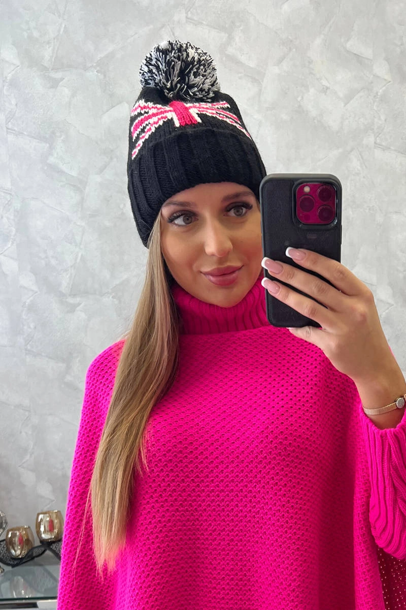 Kesi Cap with a pompom Elizabeth K386 black