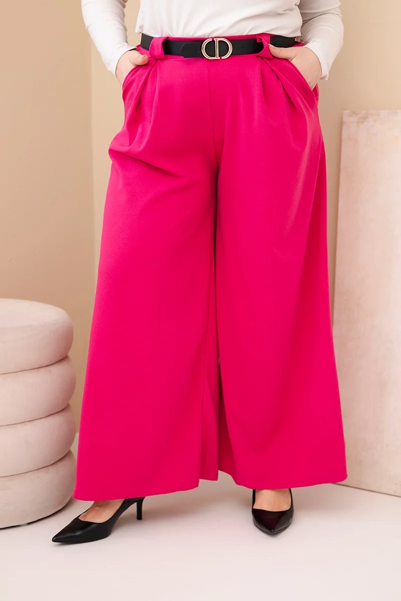 Plus size kalhoty s páskem fuchsiové