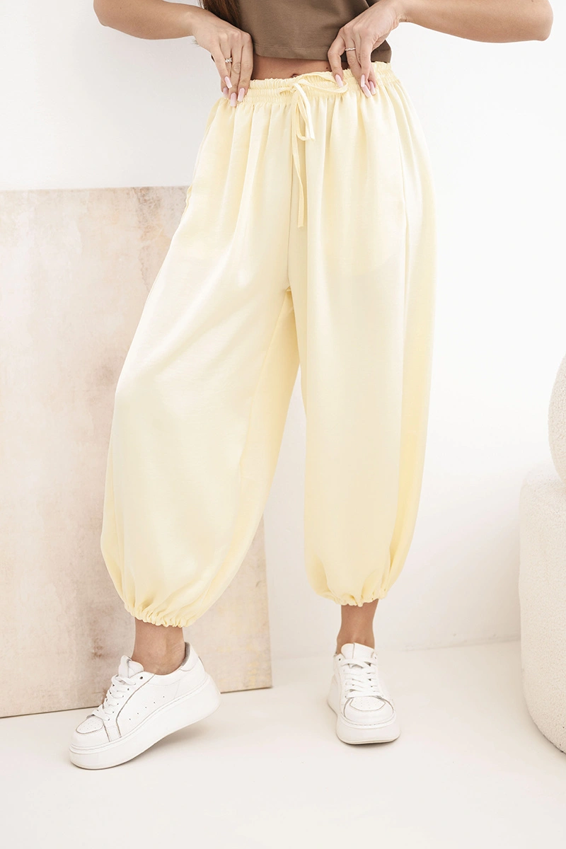 Широки панталони Aladdin с еластична талия